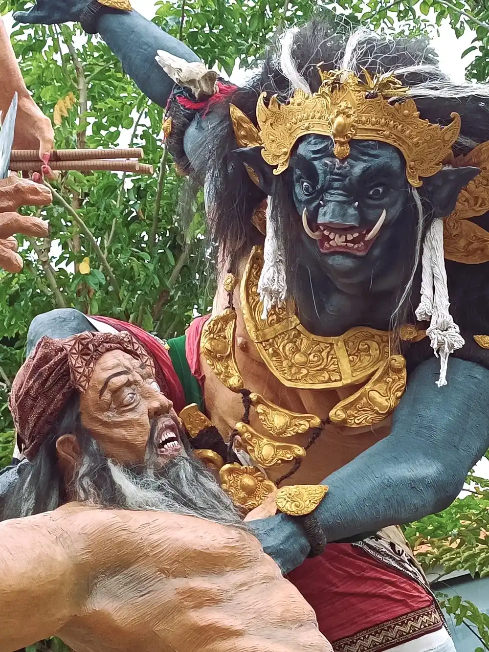 Parade Ogoh-Ogoh di Bali.
